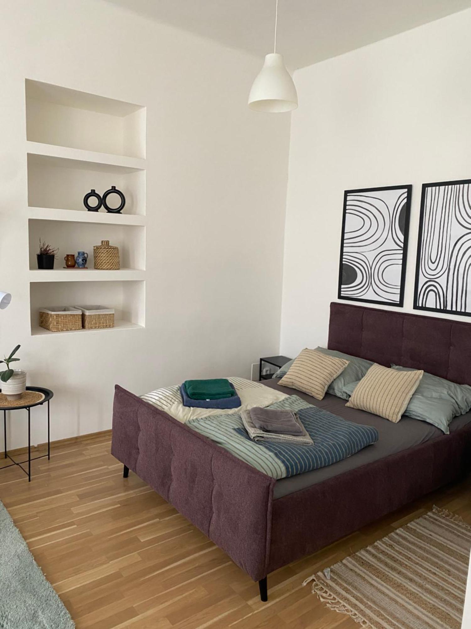 Roomy Apartment Close To Palmovka Prag Exterior foto